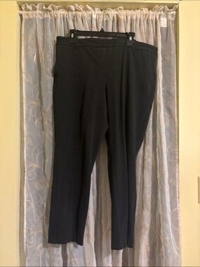 Gray black women’s Straight-Leg Dress Pants